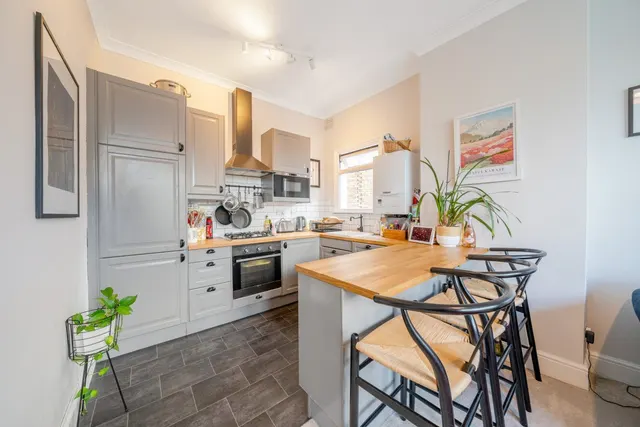 Cornford Grove, Balham, SW12, photo 2