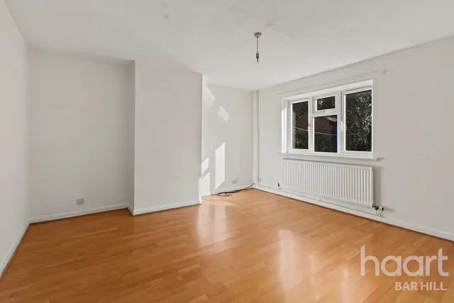 Tay Close, St Ives, PE27, photo 2