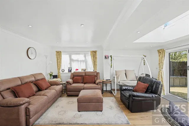 Hawkenbury, Harlow, photo 2