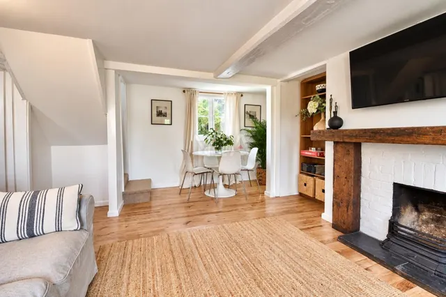 Well House Lane, Frilsham, photo 3