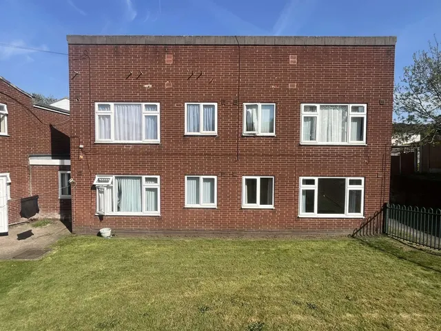 Crown Place, Worksop, photo 1