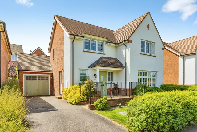 Primrose Drive, Newton Abbot, TQ12, photo 1