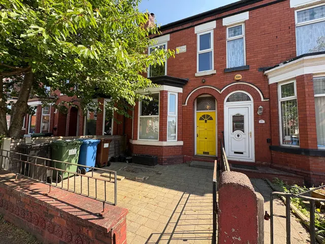 Bloom Street, Edgeley, SK3, photo 1