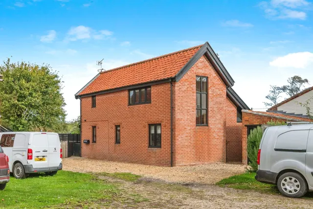 The Green, Aldborough, NR11, photo 2