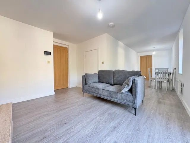 Grove Lane, Leeds, LS6, photo 3