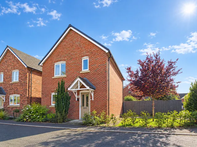 The Croft, Whitchurch, photo 1