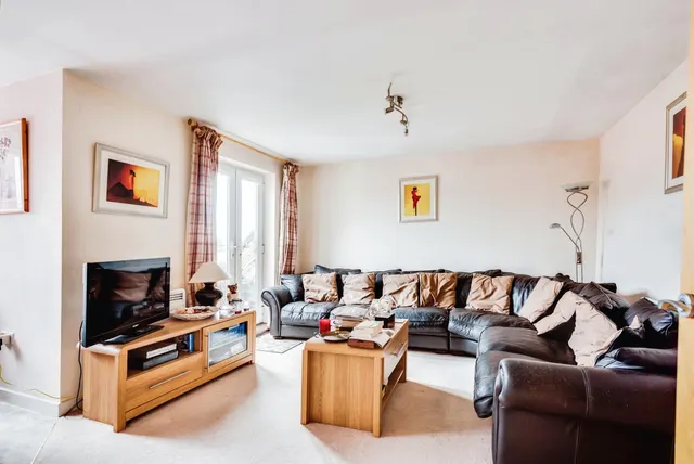 Photo 2 — Brock End, Swindon, Wiltshire, SN1