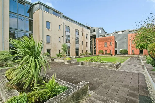 Tresawya Drive, Truro, TR1, photo 1