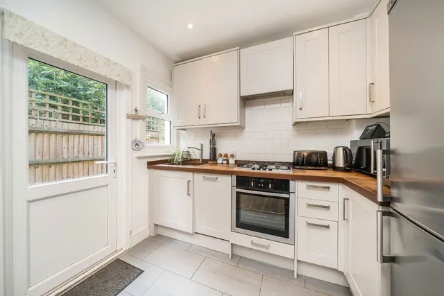 Mantilla Road, SW17, photo 3