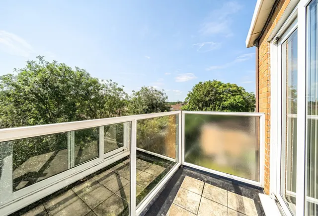 Photo 3 — Winchester Court, Bristol, Duchess Way, BS16 1BZ