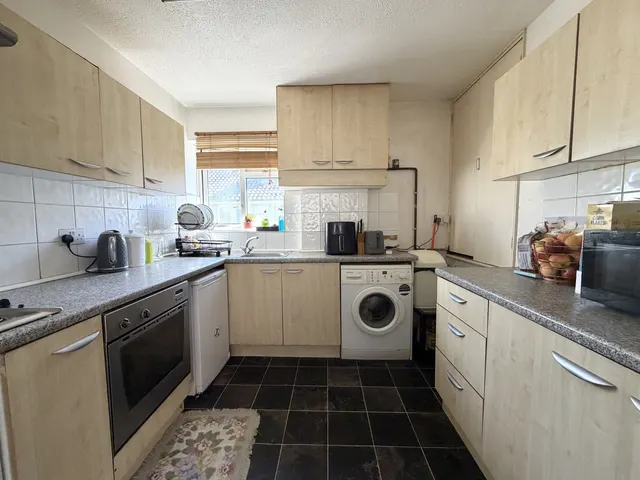 South Coast Road, Telscombe Cliffs, BN10, photo 2