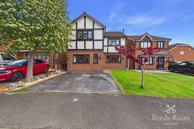 Finsbury Park, Widnes, WA8, photo 1