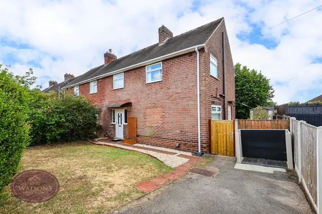 Nuthall, Nottingham, photo 1