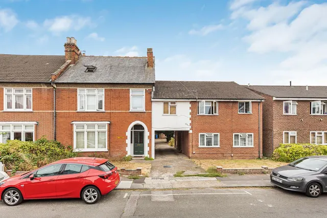 Chaucer Road, Ashfo, photo 1