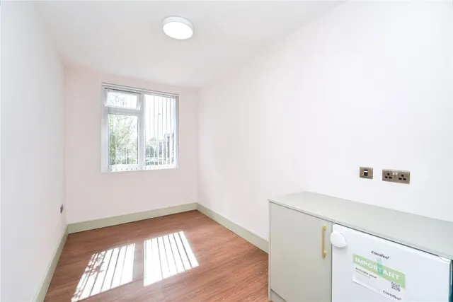 Church Road, Ealing, UB5, photo 2