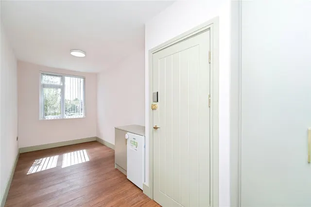 Church Road, Ealing, UB5, photo 1