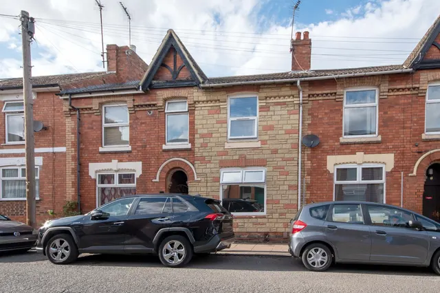 Regent Street, Kettering, NN16, photo 1