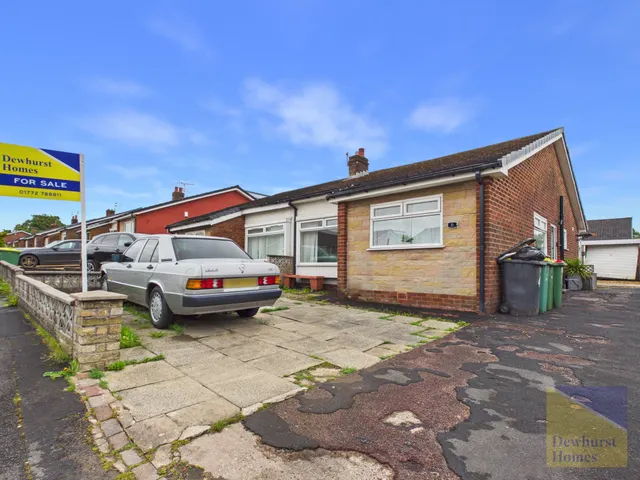 Oban Crescent, Ribbleton, Lancashire, PR1 6ET, photo 1