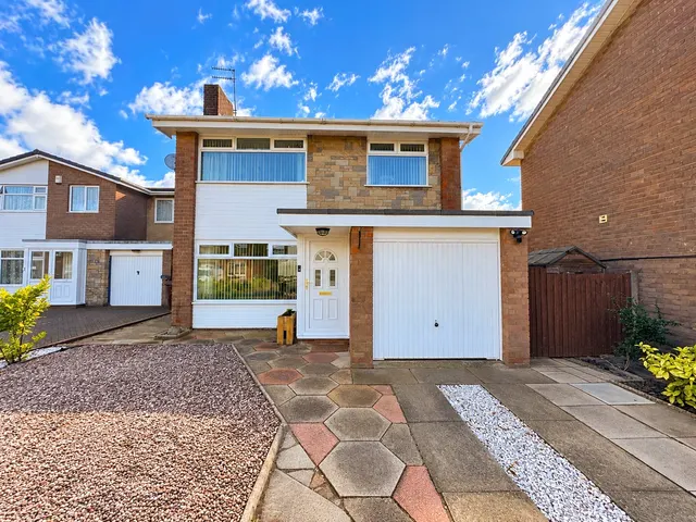 3 bedroom house, Chipping Avenue, Southport, PR8