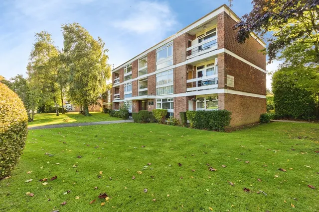 Ashstead Road, Sale, M33, photo 1