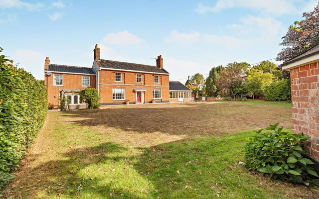 Flixton Road, Bungay, Suffolk, NR35 1HQ, photo 1