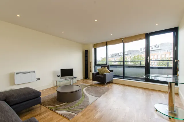Flat 408, 118 Southwark Bridge Road, London, photo 1