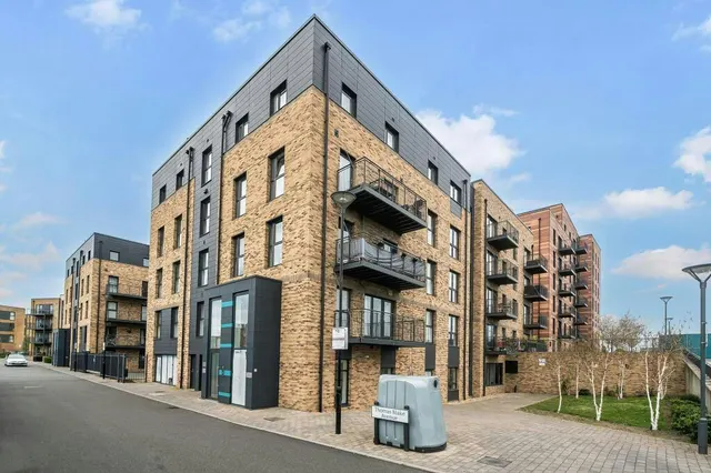 Thomas Blake Avenue, Southampton, SO14, photo 1
