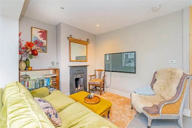 Photo 3 — South Road, Hampton, TW12 3PE