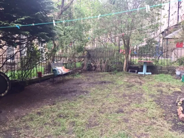 Photo 3 — Polwarth Crescent, Edinburgh, EH11 1HN