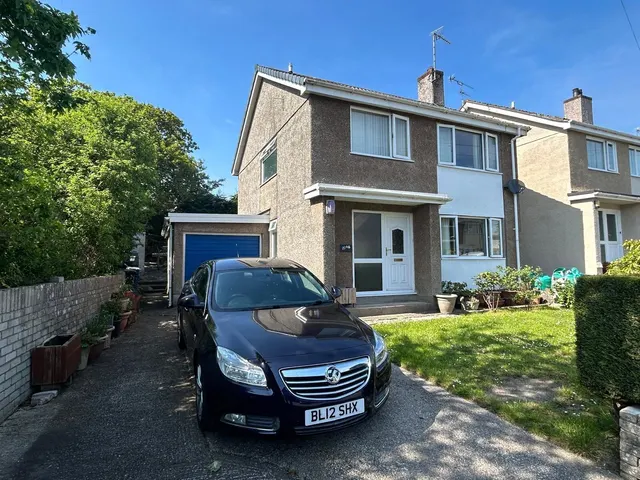 Carreg Y Gad Estate, Ffordd Penmynydd, LL61, photo 1