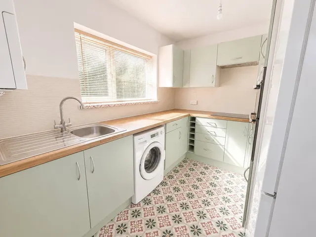 Foley Way, Haverfordwest, SA61, photo 3