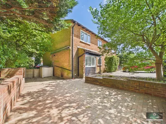 Lanercost Road, Southgate
