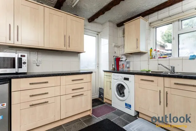 Church Street, Stratford, E15, photo 3