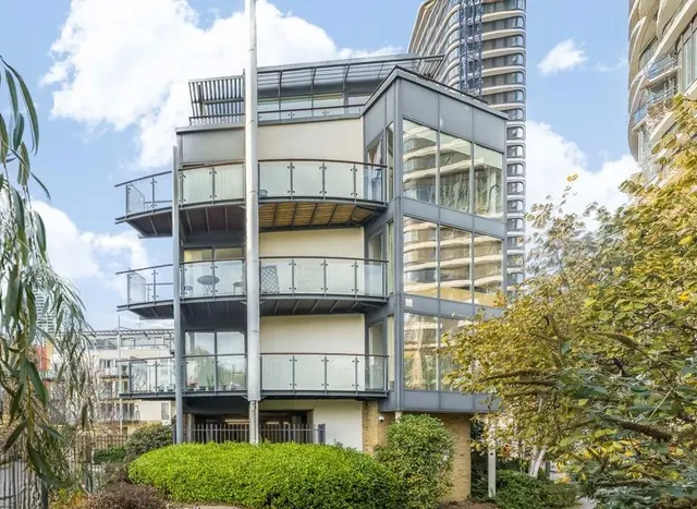 Boardwalk Place, Canary Wharf, E14, photo 1