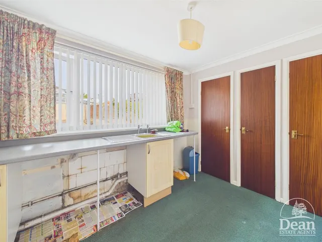 Photo 3 — Parks Road, Mitcheldean