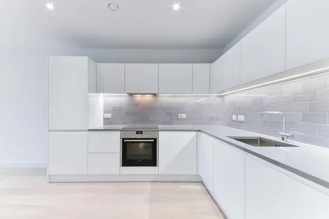 Flagship House, Royal Wharf, E16, photo 2
