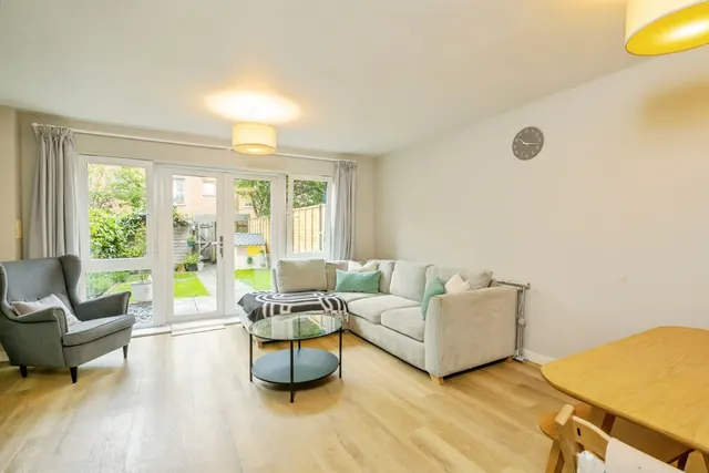 Longley Road, Chichester, PO19, photo 2