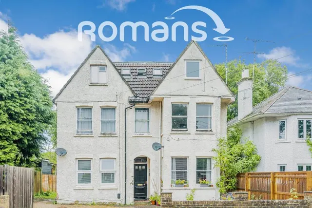 Southwell Park Road, Camberley, GU15, photo 1