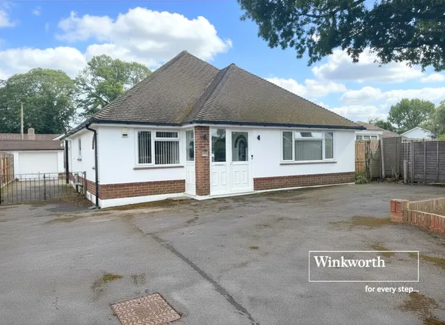 Southwood Close, Ferndown, Dorset, BH22, photo 1