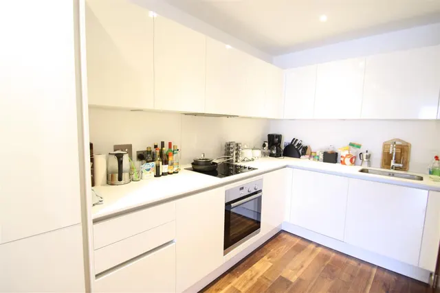 Maygrove Road, London, NW6, photo 2