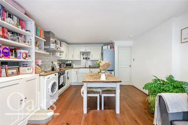 Palace Road, Tulse Hill, SW2, photo 3