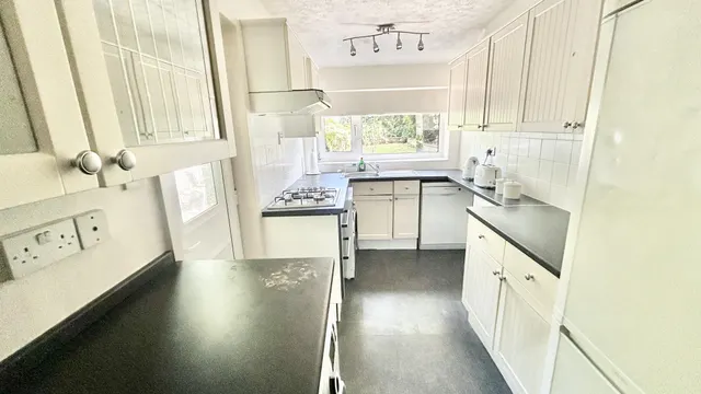 Walverden Road, Nelson, BB9, photo 3
