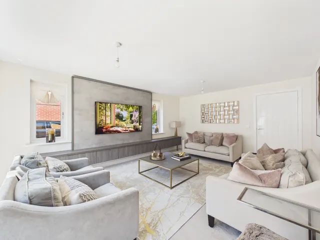 Trinity Circle, High Wycombe, HP11, photo 3