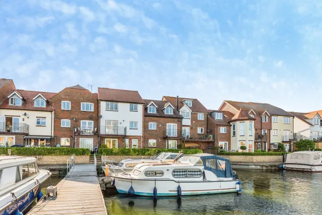 West Quay, Abingdon, photo 1