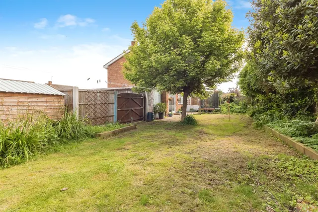 Cedar Close, Bingham, NG13, photo 3