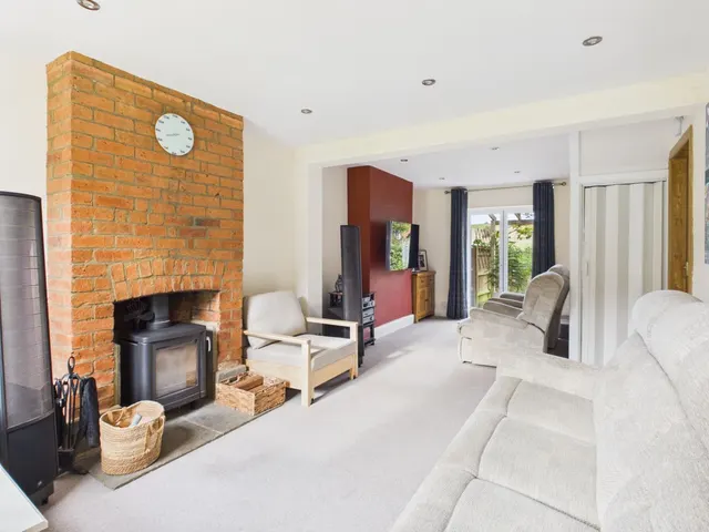 Heydons Terrace, Farnborough, OX17, photo 2