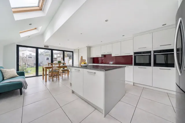 Pope Road, BR2, photo 1