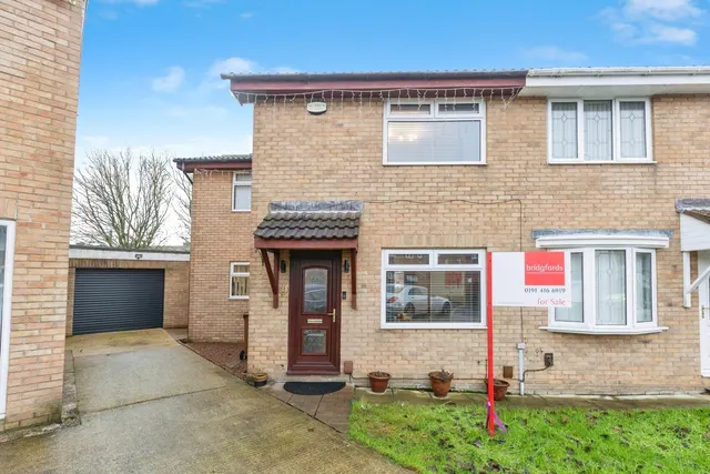 Shalstone, Washington, Tyne and Wear, NE37, photo 1