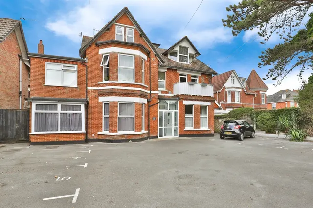 Cecil Road, BOURNEMOUTH, photo 1