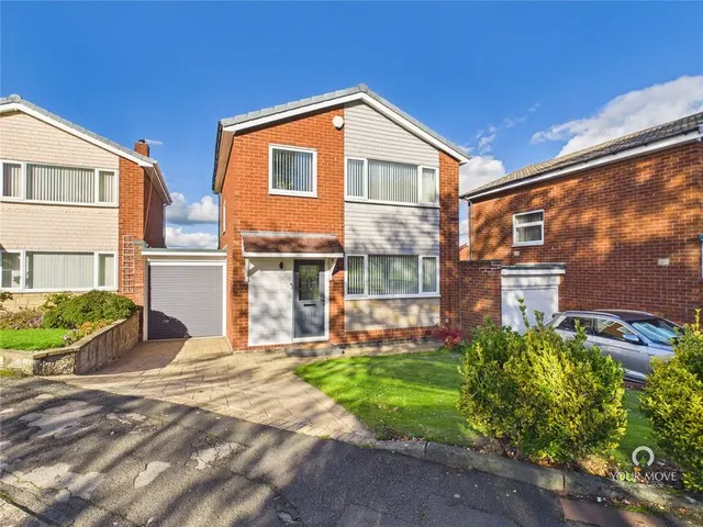 Holburn Way, Ryton, NE40, photo 1